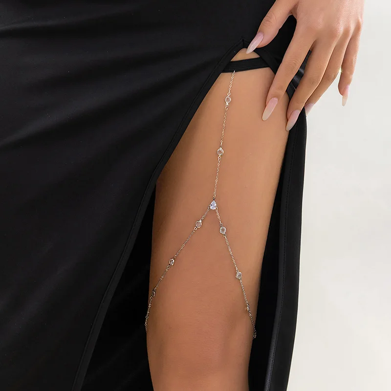 Ladies Fashion Silver Color Multilayer Thigh Chain For Women Body Jewelry Trendy Boho Zircon Crystal Leg Chain Accessories
Ladies Fashion Silver Color Multilayer Thigh Chain For Women Body Jewelry Trendy Boho Zircon Crystal Leg Chain Accessories