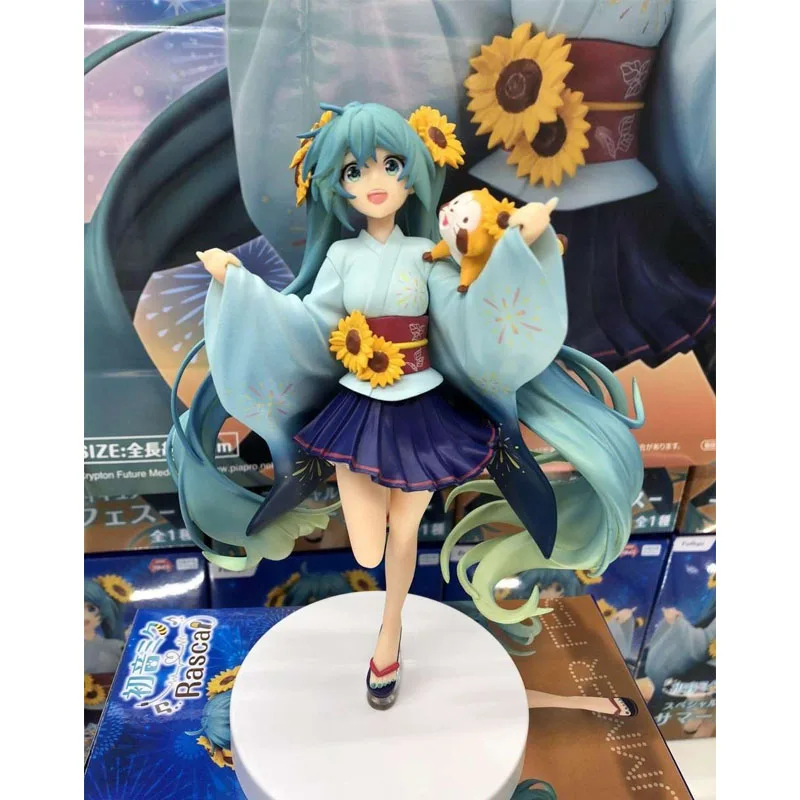 17cm In Stock 100% Original Hatsune Miku Anime Figurine Yukata Rascal Raccoon 2020 Summer Miku Action Figure Collectible Model
17cm In Stock 100% Original Hatsune Miku Anime Figurine Yukata Rascal Raccoon 2020 Summer Miku Action Figure Collectible Model