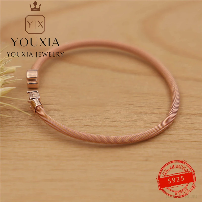 Own Best Selling Brand Fashion S925 Silver Braided Rope Gem Bracelet Versatile Holiday Gift Couple Fashion Personality Jewelry
Own Best Selling Brand Fashion S925 Silver Braided Rope Gem Bracelet Versatile Holiday Gift Couple Fashion Personality Jewelry