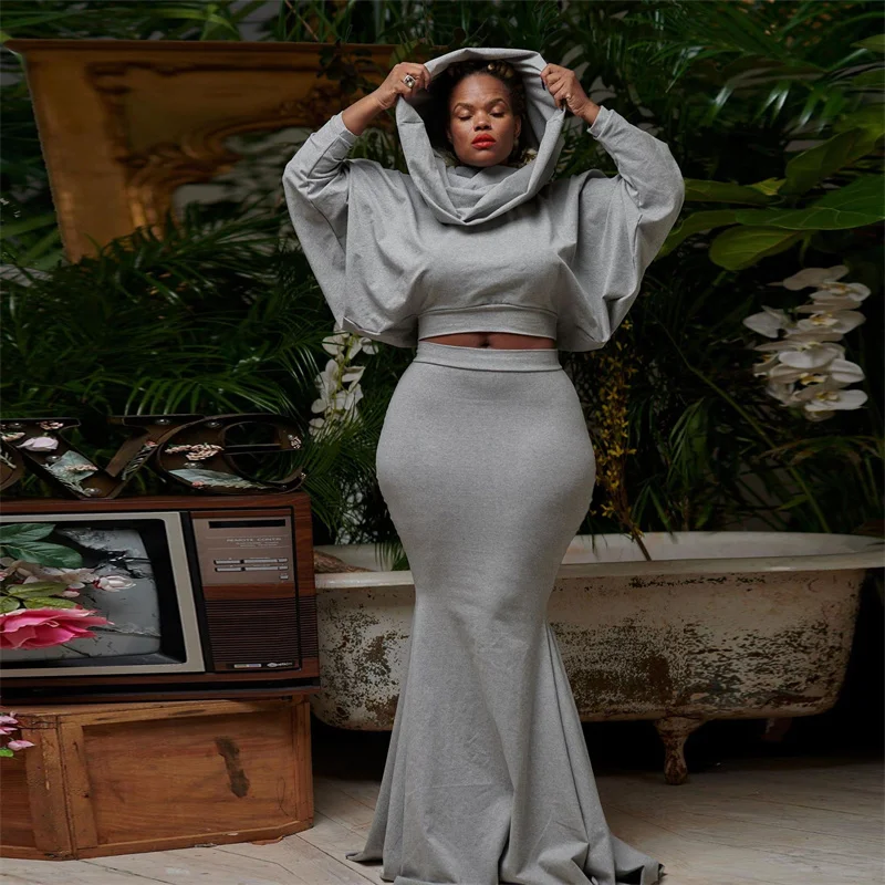 Solid Hooded Mermaid Maxi Dress Sets Womens 2 Piece Outfits Fall Winter 2023 Long Sleeve Crop Top and Long Skirt Matching Sets
Solid Hooded Mermaid Maxi Dress Sets Womens 2 Piece Outfits Fall Winter 2023 Long Sleeve Crop Top and Long Skirt Matching Sets