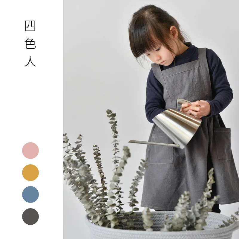 Korean version of the simple apron parent-child children's baking apron cotton home kitchen work clothes apron cover can do logo
Korean version of the simple apron parent-child children's baking apron cotton home kitchen work clothes apron cover can do logo