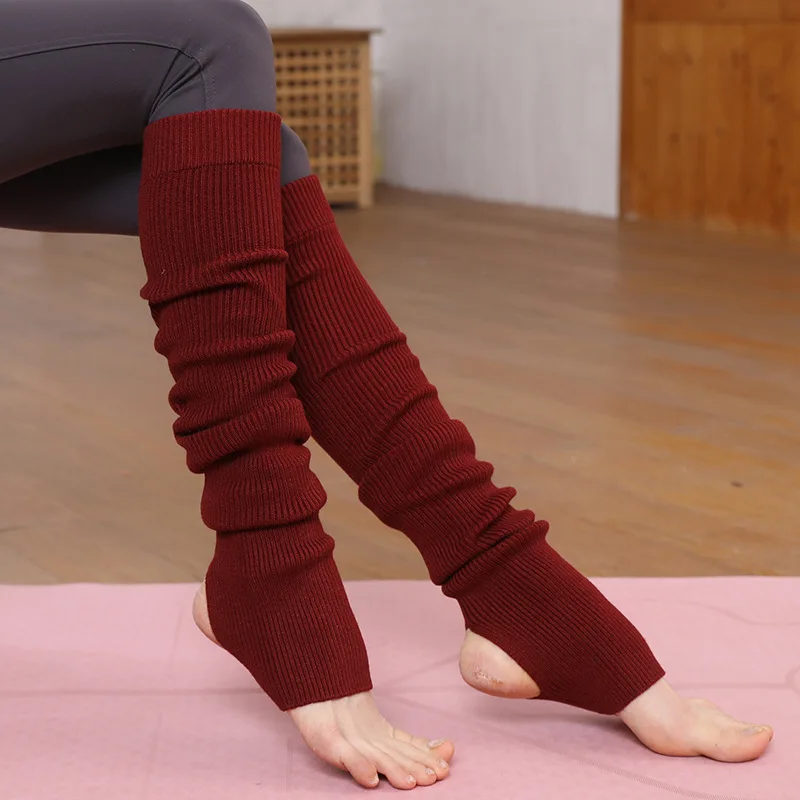 Yoga leggings female winter adult sports socks warm wool socks yoga socks long tube ankle female factory direct sales
Yoga leggings female winter adult sports socks warm wool socks yoga socks long tube ankle female factory direct sales