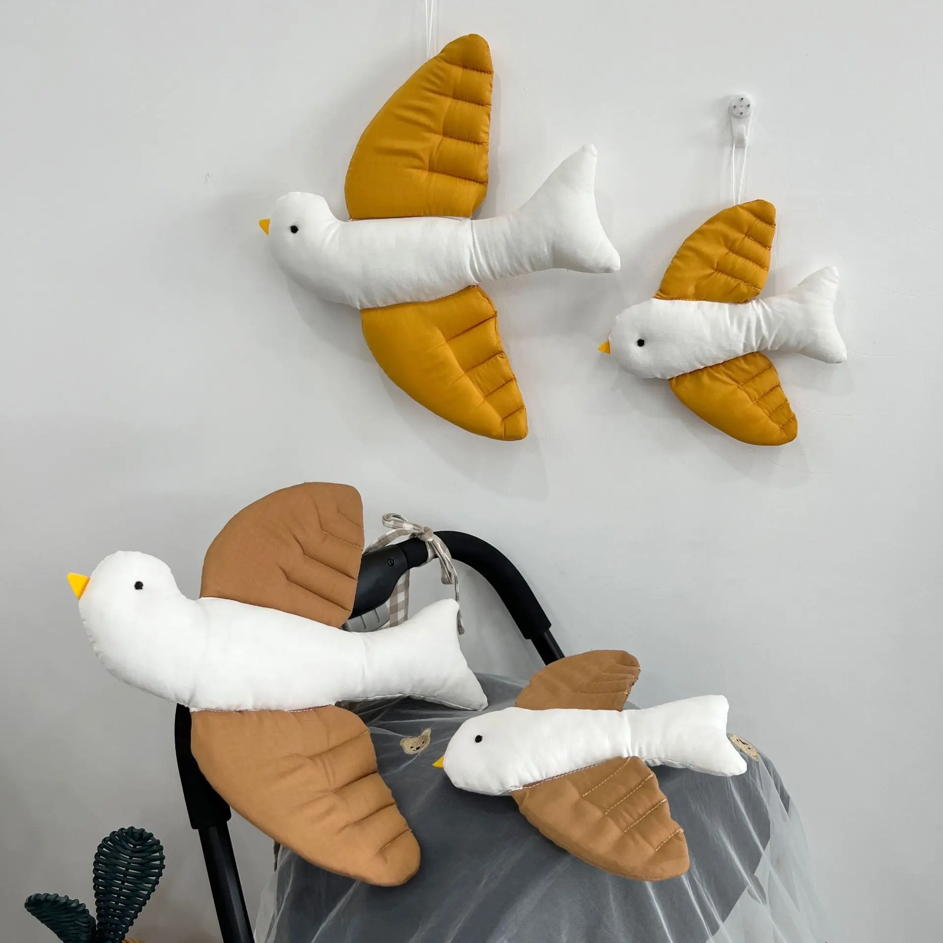 Nordic Style Home Decor Creative Pigeon Pendant Children's Room Cloth Doll Pendant Wall Decoration Farmhouse Decor
Nordic Style Home Decor Creative Pigeon Pendant Children's Room Cloth Doll Pendant Wall Decoration Farmhouse Decor