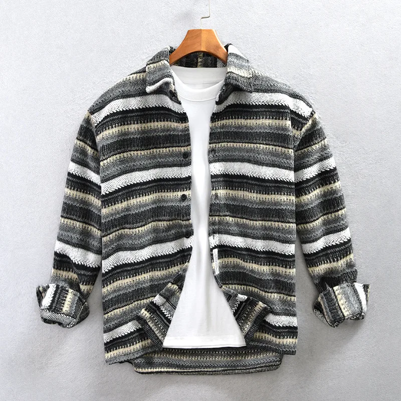 Autumn Winter Spliced Cardigan Lapel Streetwear Casual High Quality Striped Sweater Fashion Brand For Men Loose Clothing M-4XL
Autumn Winter Spliced Cardigan Lapel Streetwear Casual High Quality Striped Sweater Fashion Brand For Men Loose Clothing M-4XL