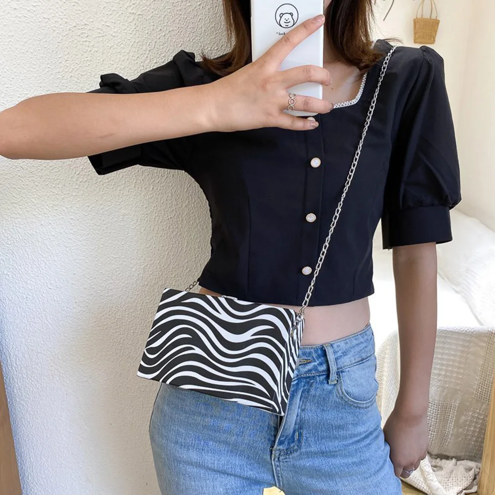 Outdoor Shopping Accessaries Supplies Women Chain PU Leather Handbags Retro Animal Pattern Shoulder Crossbody Bags
Outdoor Shopping Accessaries Supplies Women Chain PU Leather Handbags Retro Animal Pattern Shoulder Crossbody Bags