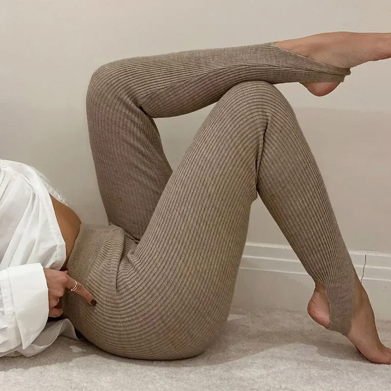 2021 New Ribbed Knit Leggings Women Solid Color High Waist Stretch Skinny Stirrup Pants Jogger Gym Sport Fitness Leggings
2021 New Ribbed Knit Leggings Women Solid Color High Waist Stretch Skinny Stirrup Pants Jogger Gym Sport Fitness Leggings