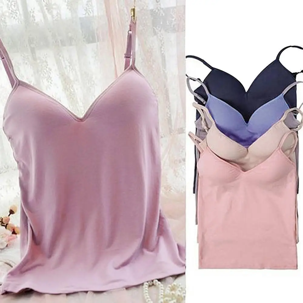 Майка женская летняя однотонная с V-образным вырезом и открытой спиной
Майка женская летняя однотонная с V-образным вырезом и открытой спиной