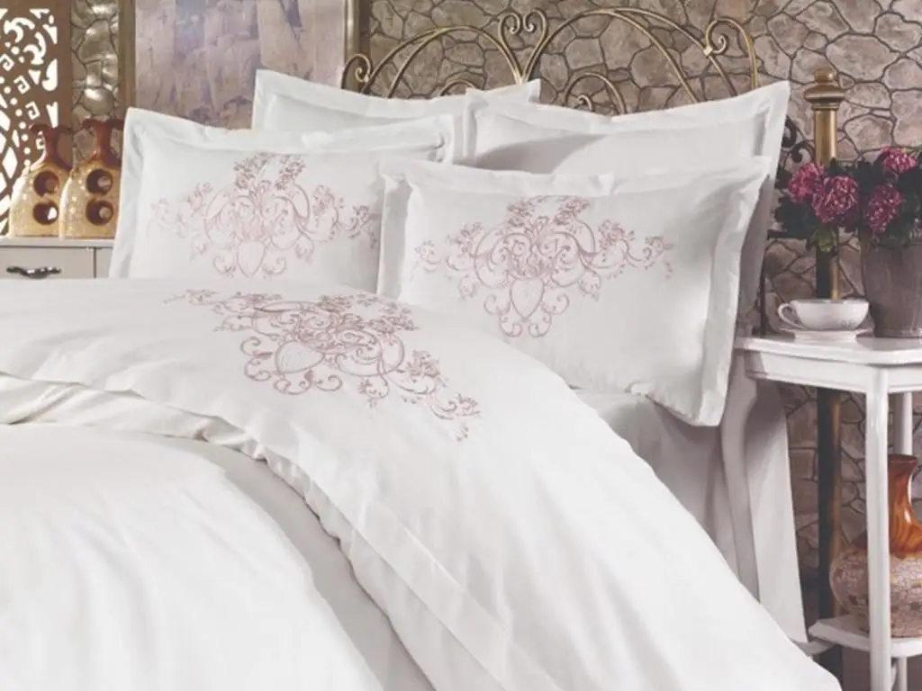 Damask Embroidered Duvet set Cream-Powder