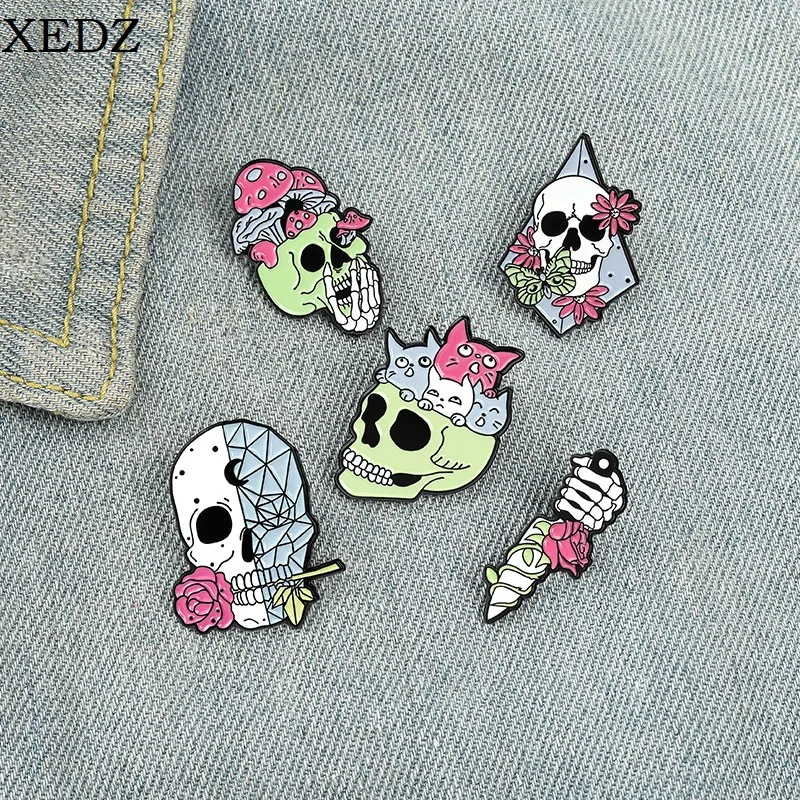 Creative Punk Skull Enamel Pin Personalized Pink Skull Rose Cat Dagger Brooch Fashion Cartoon Gothic Cat Jewelry for Friend Gift
Creative Punk Skull Enamel Pin Personalized Pink Skull Rose Cat Dagger Brooch Fashion Cartoon Gothic Cat Jewelry for Friend Gift
