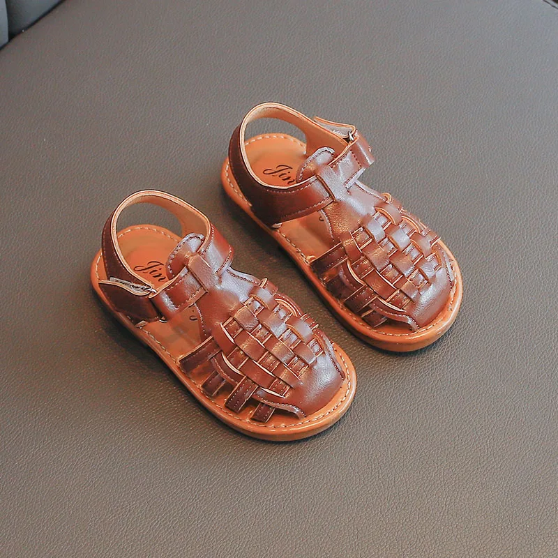 Boys Brown Weave Sandals Summer 2022 Kids Fashion Rome Soft Non-slip Breathable Versatile Flat Casual Beach Shoes for Girls PU
Boys Brown Weave Sandals Summer 2022 Kids Fashion Rome Soft Non-slip Breathable Versatile Flat Casual Beach Shoes for Girls PU