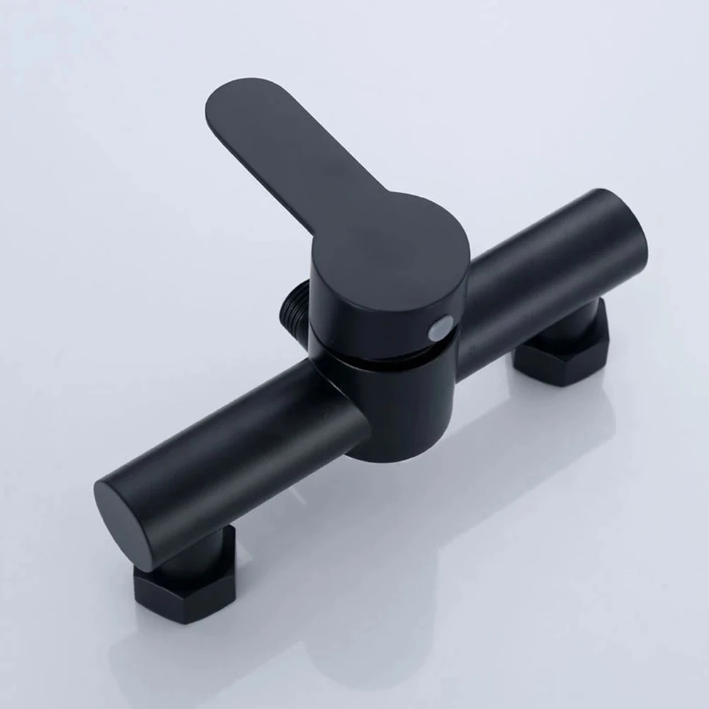 Bathroom Wall-mounted Shower Faucets Triple Bathtub Faucet Hot And Cold Water Mixer Valve Shower Faucet With Whole Accessories
Bathroom Wall-mounted Shower Faucets Triple Bathtub Faucet Hot And Cold Water Mixer Valve Shower Faucet With Whole Accessories
