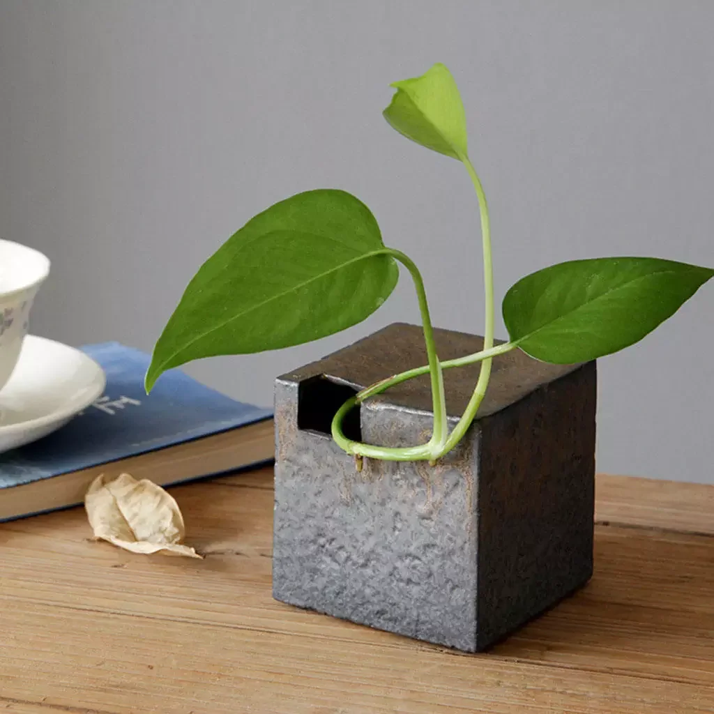 Japanese Style Ikebana Ceramic Vases Zen Decoration Planters Flowerppot for Bedroom Dining Room Yard Garden
Japanese Style Ikebana Ceramic Vases Zen Decoration Planters Flowerppot for Bedroom Dining Room Yard Garden