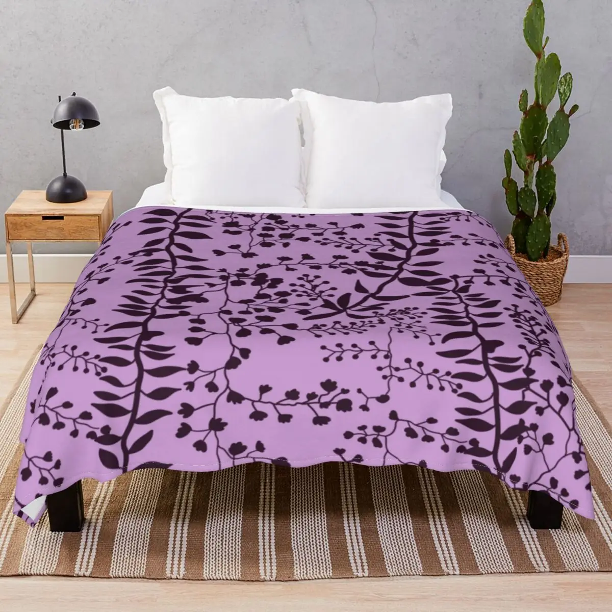 

Bella Swan Lavender Freesia Blanket Fleece Plush Decoration Breathable Unisex Throw Blankets for Bed Sofa Travel Office