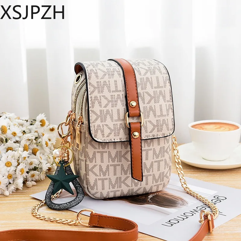 Мини-сумка женская квадратная с надписью, летняя 
Мини-сумка женская квадратная с надписью, летняя