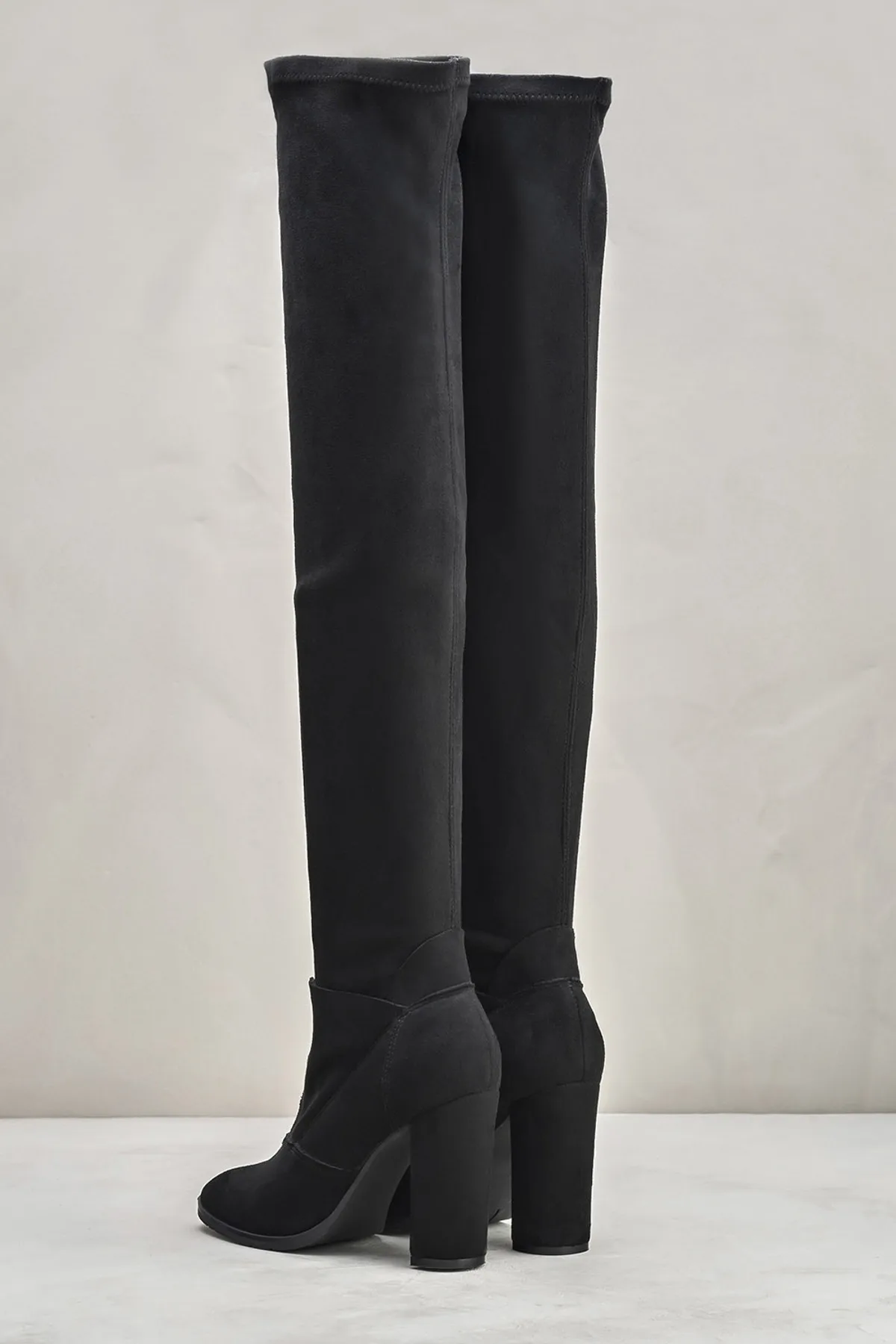 Women BootsBlack 's New Arrival Luxury Stylish Female Boots Platform Designer Comfortable Ladies Boots High Quality
Women BootsBlack 's New Arrival Luxury Stylish Female Boots Platform Designer Comfortable Ladies Boots High Quality