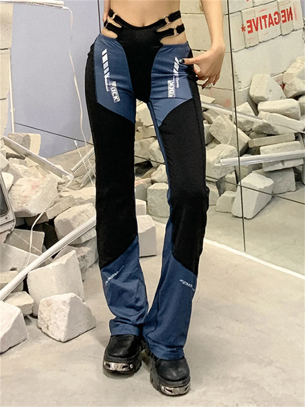 Women Y2k Harajuku Hollow Out Sweatpants Patchwork Color Printed Slim Sports Casual Pants High Waist Skinny Track Trousers
Women Y2k Harajuku Hollow Out Sweatpants Patchwork Color Printed Slim Sports Casual Pants High Waist Skinny Track Trousers