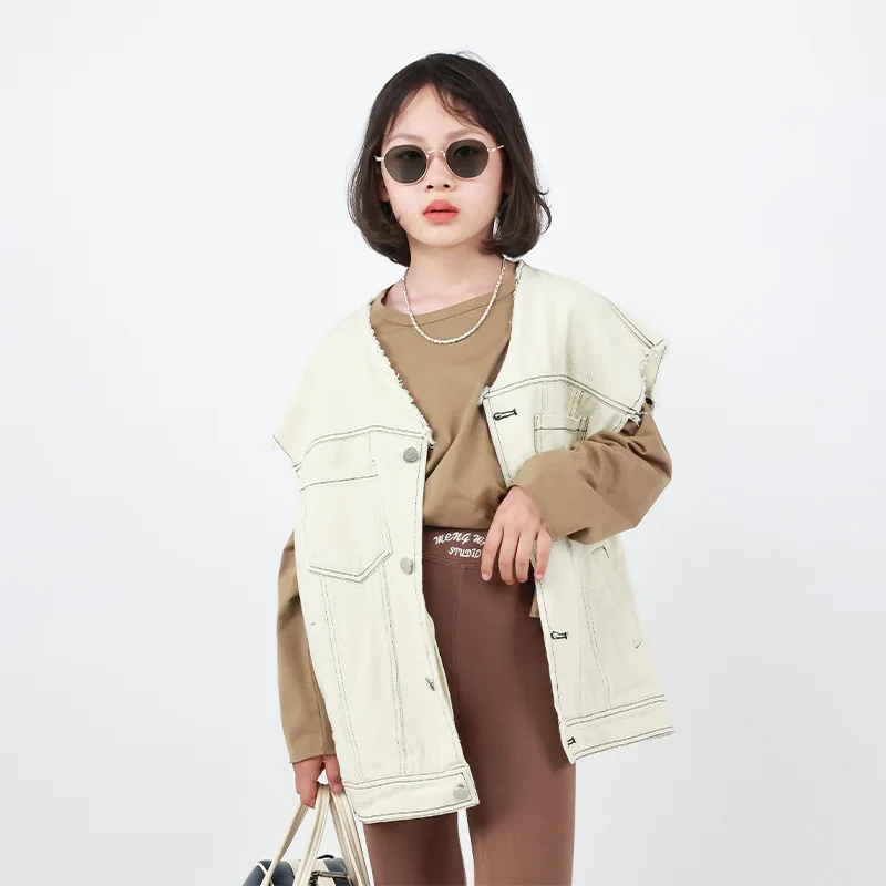 Children's vest girls 2022 autumn new denim vest children's clothing top line trendy children's outer
Children's vest girls 2022 autumn new denim vest children's clothing top line trendy children's outer
