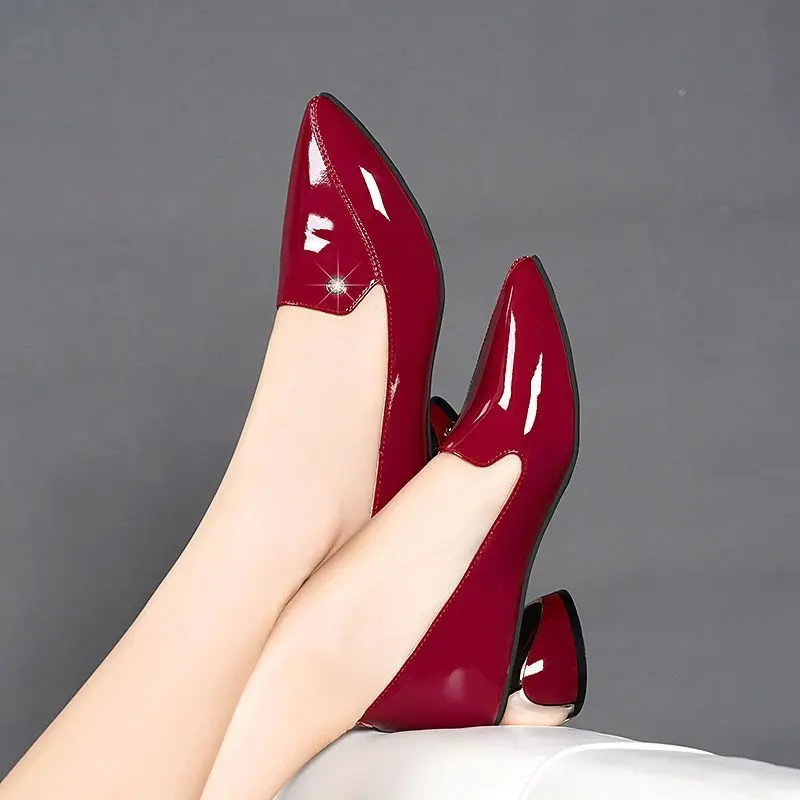 Plus Size Office Ladies Shoes Black Patent Leather Dress Shoes Pointed Toe Boat Shoes High Heel Pumps Zapatos Mujer Womens Shoes
Plus Size Office Ladies Shoes Black Patent Leather Dress Shoes Pointed Toe Boat Shoes High Heel Pumps Zapatos Mujer Womens Shoes
