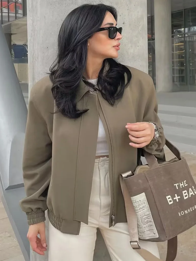 TRAF 2023 Women Fashion Jacket Spring Jackets Coat with Pockets Long Sleeve Outerwears New In Female Casual Chic Tops
TRAF 2023 Women Fashion Jacket Spring Jackets Coat with Pockets Long Sleeve Outerwears New In Female Casual Chic Tops