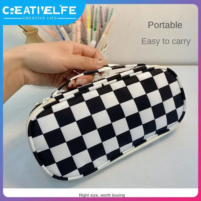 School Office Stationery Supplies Pencil Bag Case Large Capacity Portable Pen Storage Bag Simple Students Gifts Pencil Case 
School Office Stationery Supplies Pencil Bag Case Large Capacity Portable Pen Storage Bag Simple Students Gifts Pencil Case