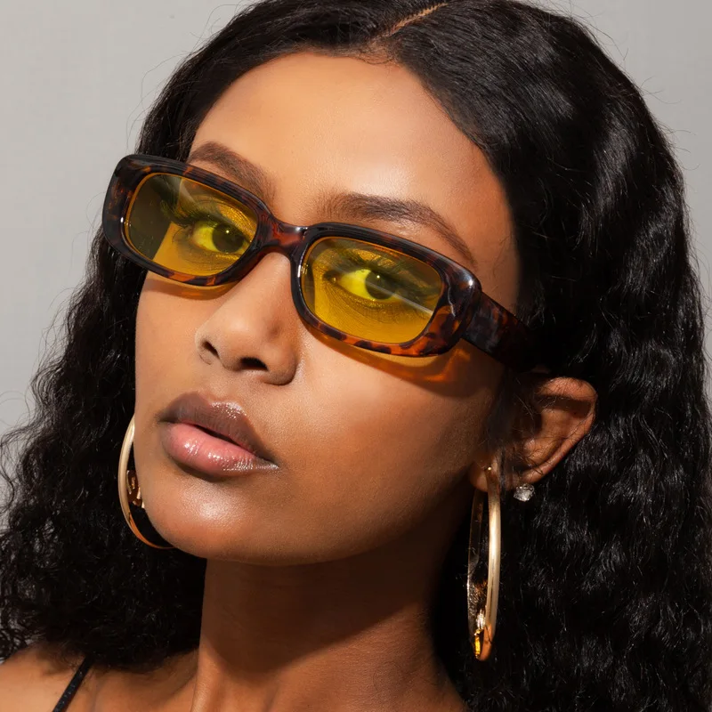 New Retro Small Frame Sunglasses Men and Women Tide Rectangular Small Face Sunglasses Street Shooting Sunglasses UV400
New Retro Small Frame Sunglasses Men and Women Tide Rectangular Small Face Sunglasses Street Shooting Sunglasses UV400