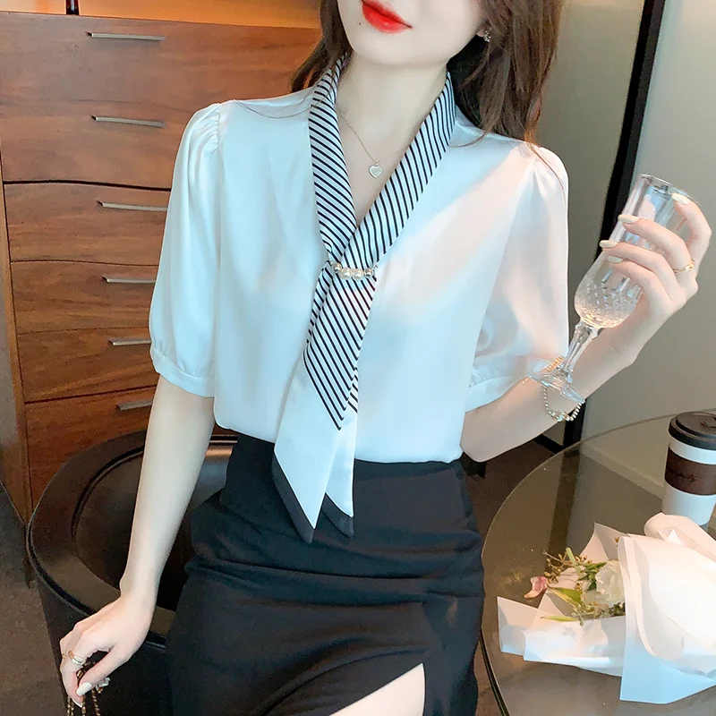Summer Korean Fashion V-neck Short Sleeve Top New Casual Clothing Poplin Women Shirt
Summer Korean Fashion V-neck Short Sleeve Top New Casual Clothing Poplin Women Shirt