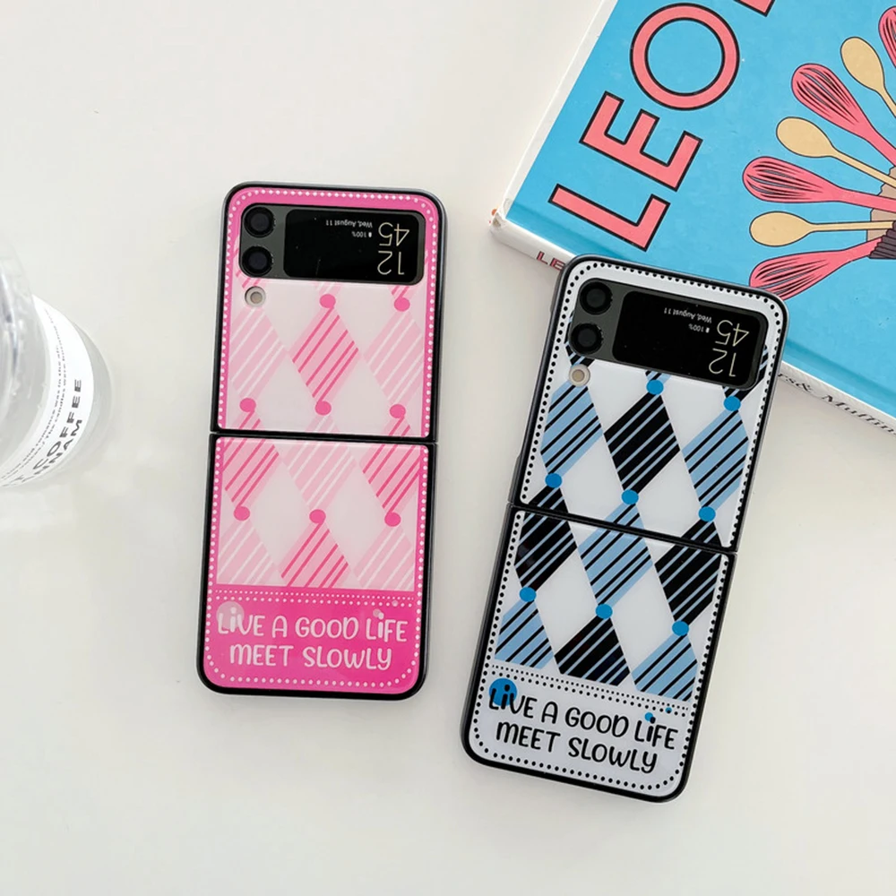 Pink Diamond Checkerboard Glass Phone Case for Samsung Galaxy Z Flip 3 5G Hard PC Back Cover for ZFlip3 Case Protective Shell
Pink Diamond Checkerboard Glass Phone Case for Samsung Galaxy Z Flip 3 5G Hard PC Back Cover for ZFlip3 Case Protective Shell