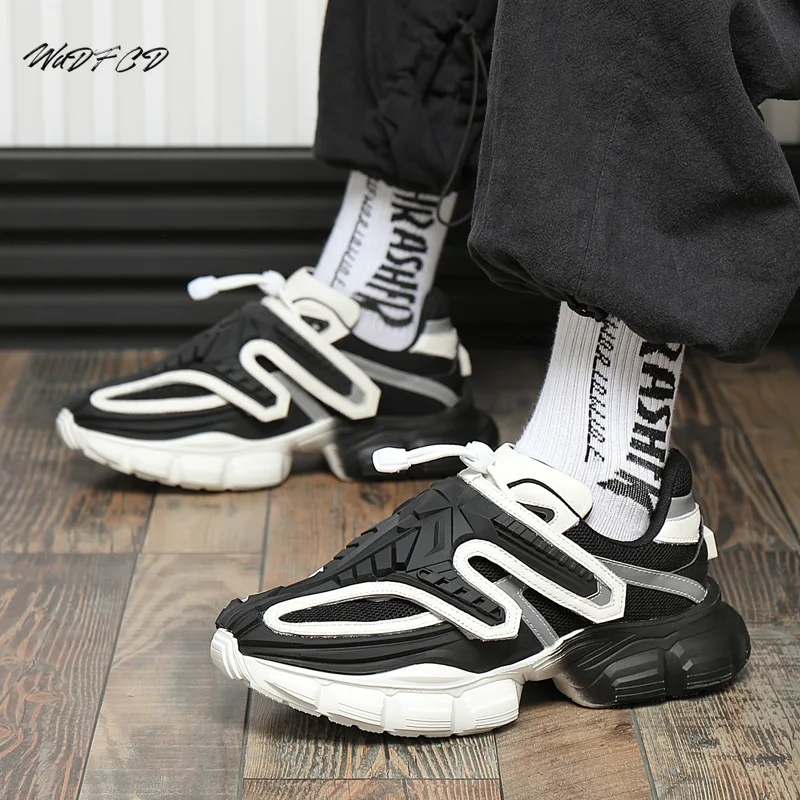 Mens Chunky Sneakers Fashion Casual Leather Mesh Breathable Height Increased Platform Shoes Trend Plus Size 45 Running Shoes
Mens Chunky Sneakers Fashion Casual Leather Mesh Breathable Height Increased Platform Shoes Trend Plus Size 45 Running Shoes