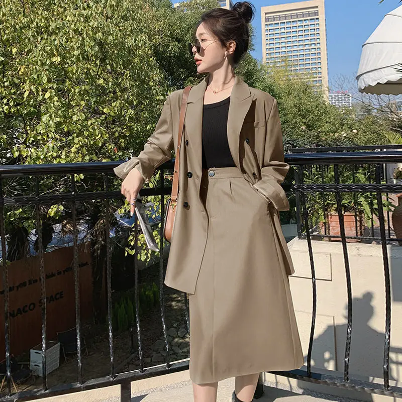 Back Big Split Suit Set Women 2022 Fashion Business Office Casual Temperament Double Breasted Blazer Skirt 2 Piece Outfits T053
Back Big Split Suit Set Women 2022 Fashion Business Office Casual Temperament Double Breasted Blazer Skirt 2 Piece Outfits T053