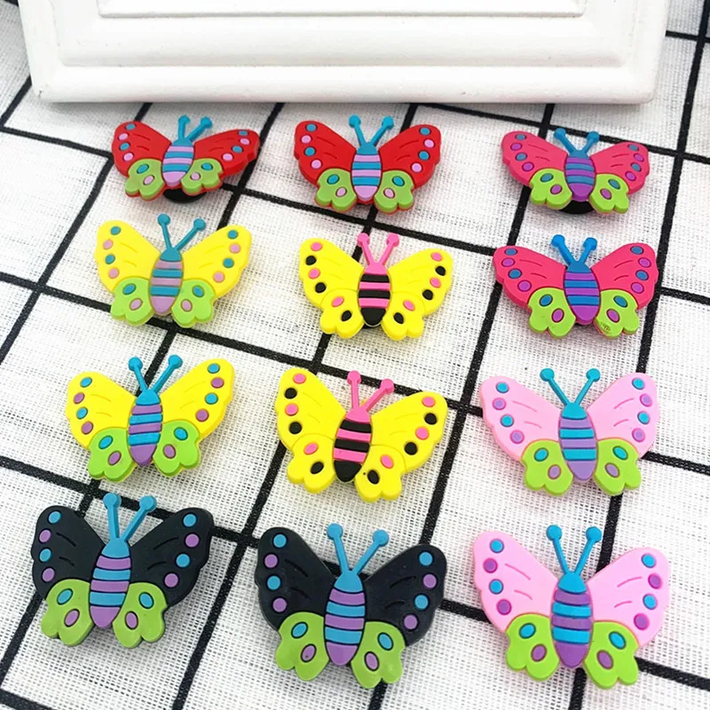 1pcs Single Sale Pretty Cartoon Butterfly Shoe Buckle 7 Colors PVC Soft Craft Hole Shoe Decoration Wholesale Kid Girl X-mas Gift
1pcs Single Sale Pretty Cartoon Butterfly Shoe Buckle 7 Colors PVC Soft Craft Hole Shoe Decoration Wholesale Kid Girl X-mas Gift