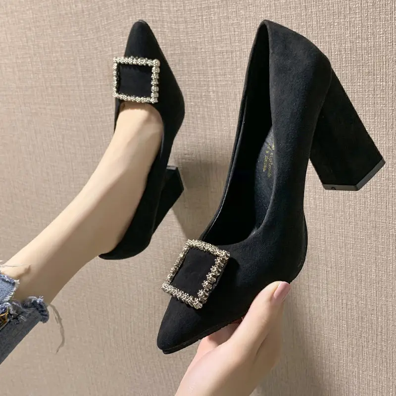 Sexy Rhinestone Buckle Femeninas High Heels Summer Round Toe High Heels Female Square Heel Summer Shoes Women Pumps Sandals
Sexy Rhinestone Buckle Femeninas High Heels Summer Round Toe High Heels Female Square Heel Summer Shoes Women Pumps Sandals