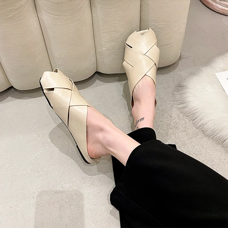 Slippers Casual Shoes Loafers Cover Toe Slipers Women Slides Luxury Soft Flat 2022 Summer Microfiber Basic Fretwork Rubber Fashi
Slippers Casual Shoes Loafers Cover Toe Slipers Women Slides Luxury Soft Flat 2022 Summer Microfiber Basic Fretwork Rubber Fashi