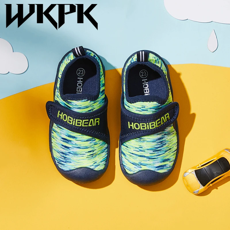 Сандалии детские кожаные сетчатые, мягкая нескользящая подошва, для бега, обувь для мальчиков и девочек, уличные спортивные принадлежности
Сандалии детские кожаные сетчатые, мягкая нескользящая подошва, для бега, обувь для мальчиков и девочек, уличные спортивные принадлежности