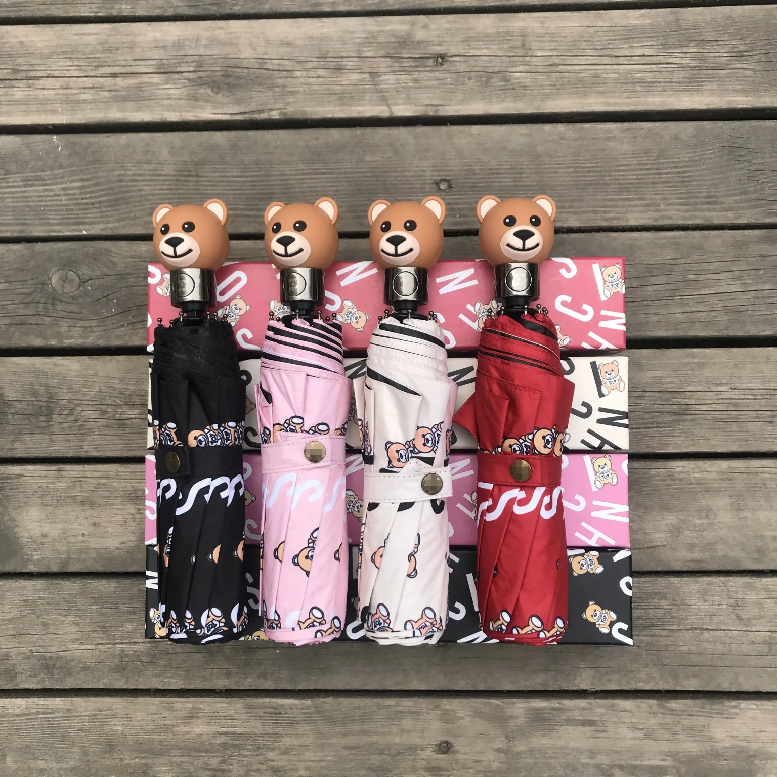 Big Trendy Brand Bear Head Cute Personality Umbrella Fully Automatic Folding Sunscreen Umbrella Sun and Rain Dual-use Umbrella
Big Trendy Brand Bear Head Cute Personality Umbrella Fully Automatic Folding Sunscreen Umbrella Sun and Rain Dual-use Umbrella