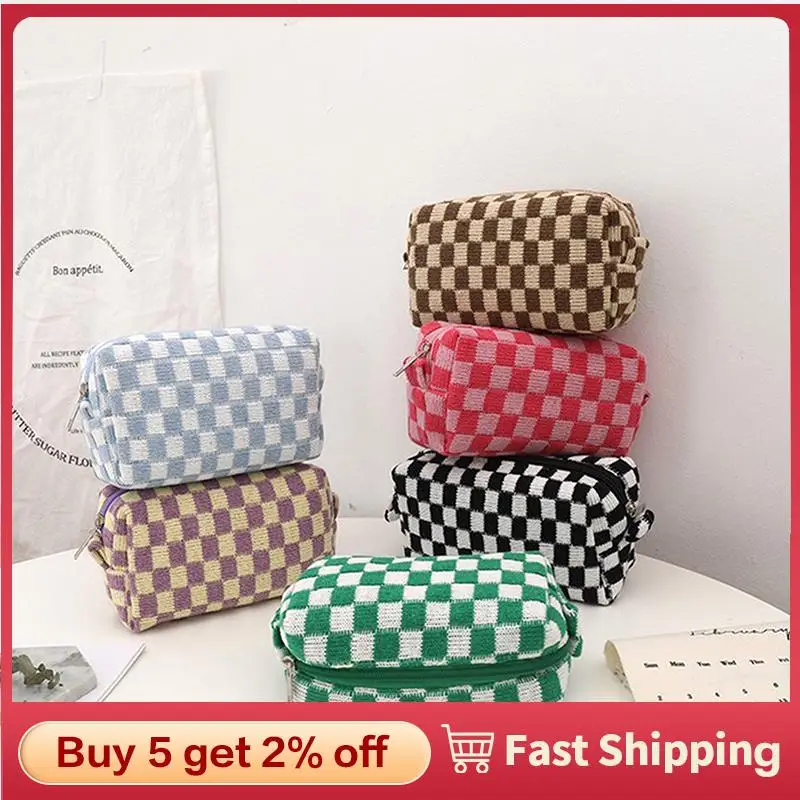 Ins Checkerboard Knitted Pencil Case Big Capacity Pen Bag Zipper Stationary Organzier Daliy Makeup Storage Stationary
Ins Checkerboard Knitted Pencil Case Big Capacity Pen Bag Zipper Stationary Organzier Daliy Makeup Storage Stationary