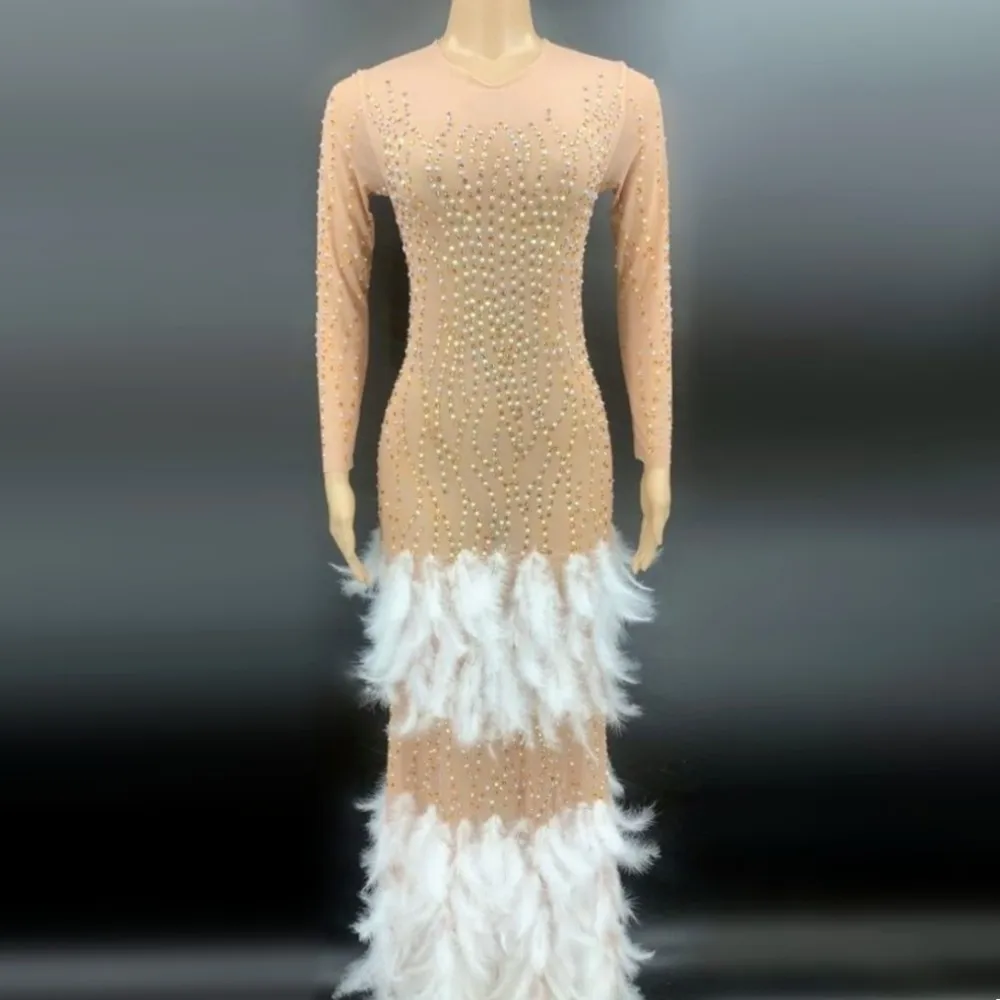 Feather Rhinestones Long Dress Transparent Evening Birthday Celebrate Nightclub Stage Show Singer Costume Clothes
Feather Rhinestones Long Dress Transparent Evening Birthday Celebrate Nightclub Stage Show Singer Costume Clothes