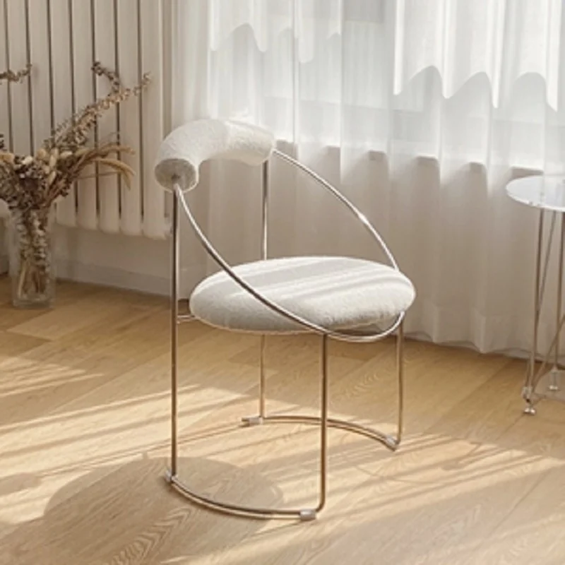 Unique Chair Feet Simple Art Nail Art Iron Stainless Steel Dining Chair Cafe Restaurant Display Soft Backrest Unique Furniture
Unique Chair Feet Simple Art Nail Art Iron Stainless Steel Dining Chair Cafe Restaurant Display Soft Backrest Unique Furniture