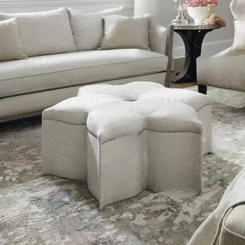 Табурет с педалью для комнаты, современный минималистичный стул для покупок в торговых центрах, мебель для спальни, подставка для кровати
Табурет с педалью для комнаты, современный минималистичный стул для покупок в торговых центрах, мебель для спальни, подставка для кровати