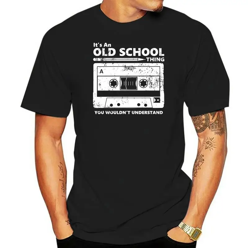 

2022 Summer Fashion Hot Cassette Tape Pencil Boombox Headphones Mixtape Old School DJ Deejay Tee T Shirt Tee Shirt