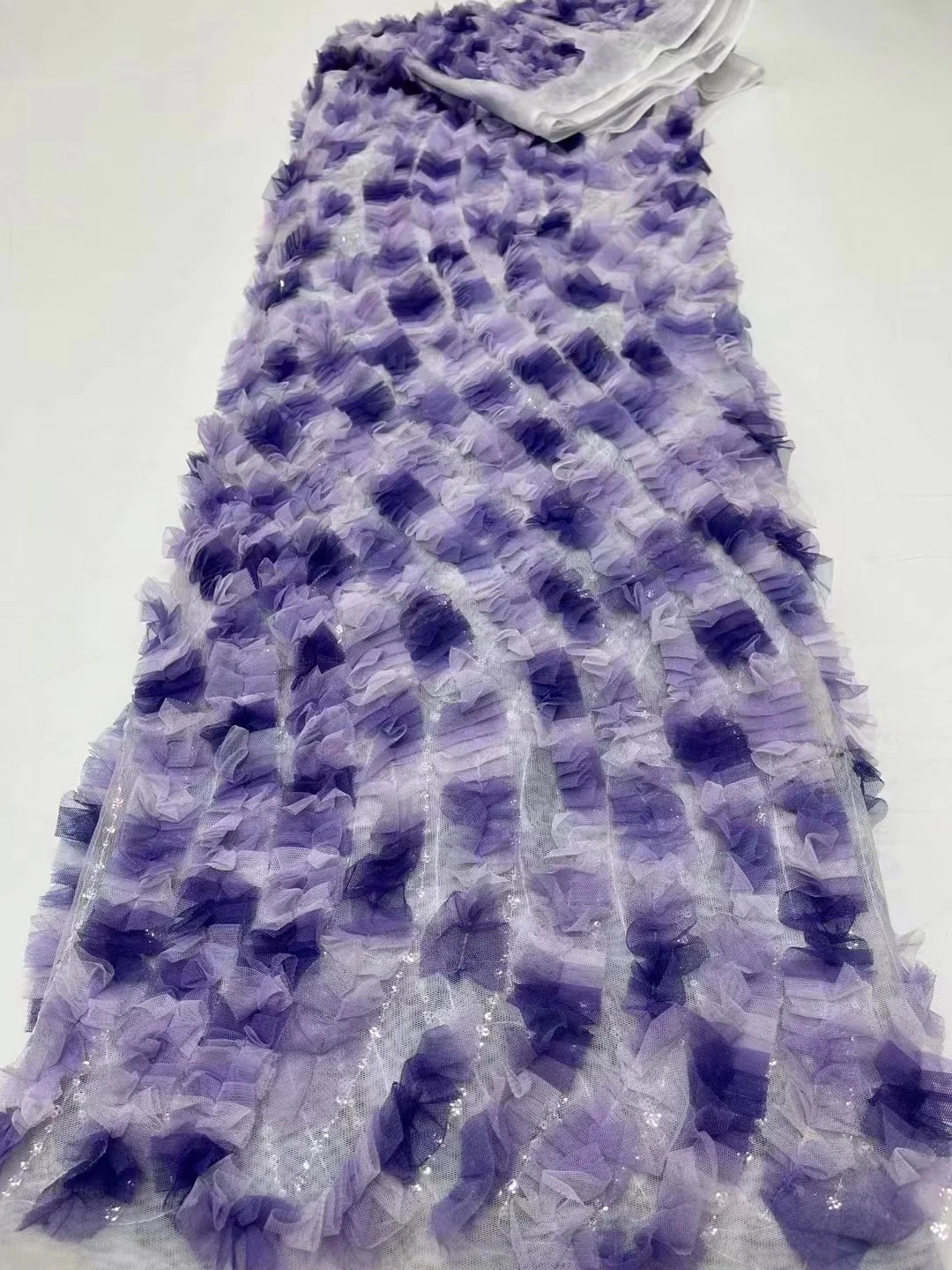 White French 3D Lace African Lace Fabric 2022 High Quality Lace With sequins Latest Nigerian Lace Fabrics For Wedding
White French 3D Lace African Lace Fabric 2022 High Quality Lace With sequins Latest Nigerian Lace Fabrics For Wedding