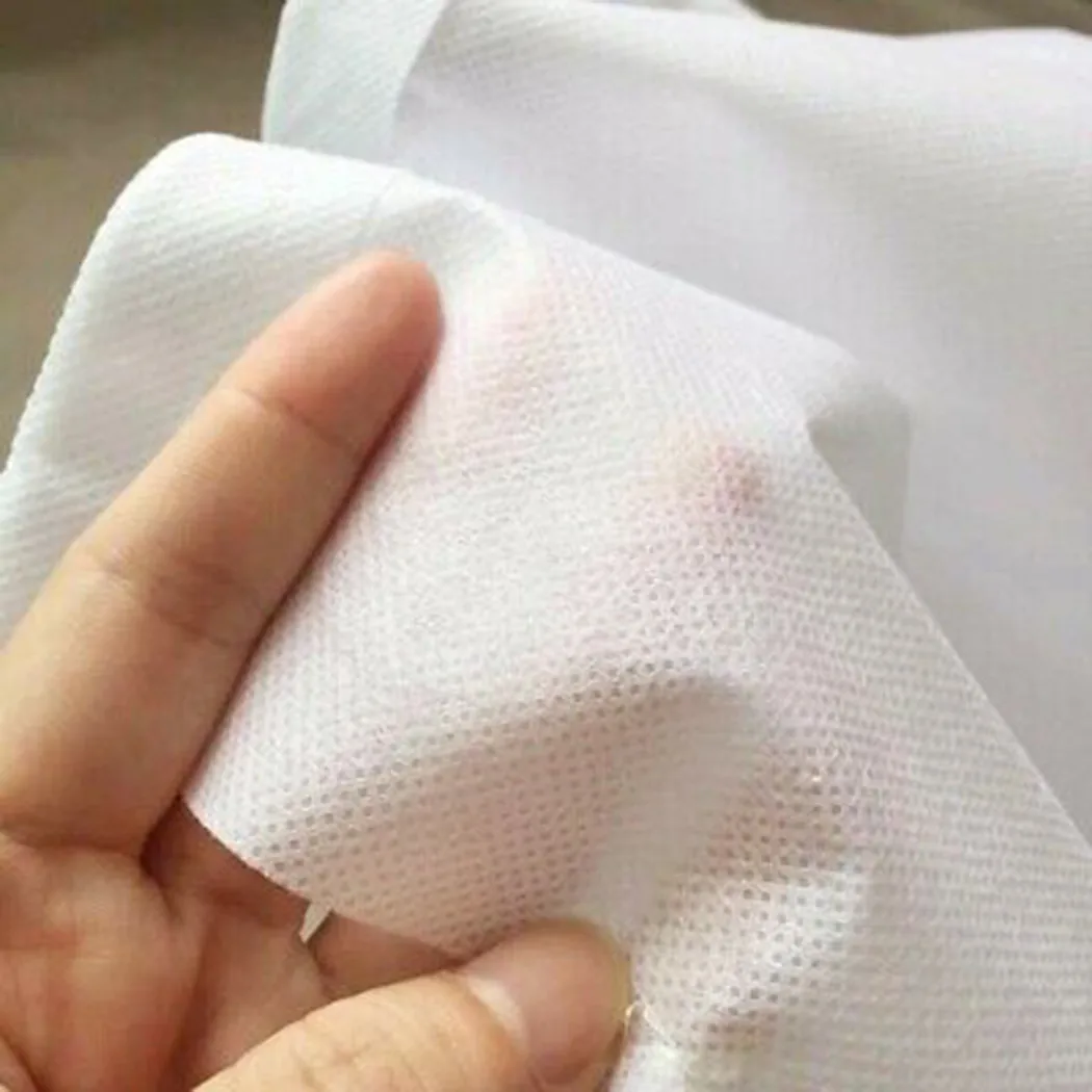 Non-woven Plant Cover Outdoor Horticultural Plant Cover Protection Reusable Transparent Accessories Freeze Frost
Non-woven Plant Cover Outdoor Horticultural Plant Cover Protection Reusable Transparent Accessories Freeze Frost