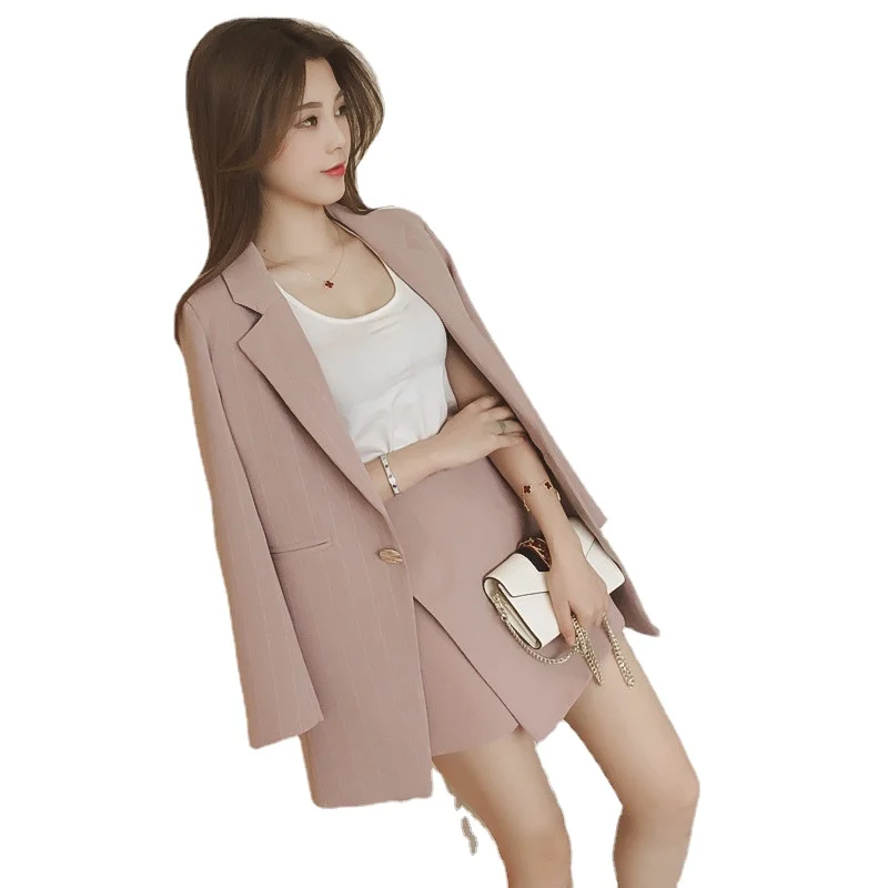 Women's Two Pieces Set Pink Grey Fashion Slim Blazer Suit Long Sleeve Striped Jacket Shorts Skirt Blazers 2pc Office Outfits
Women's Two Pieces Set Pink Grey Fashion Slim Blazer Suit Long Sleeve Striped Jacket Shorts Skirt Blazers 2pc Office Outfits