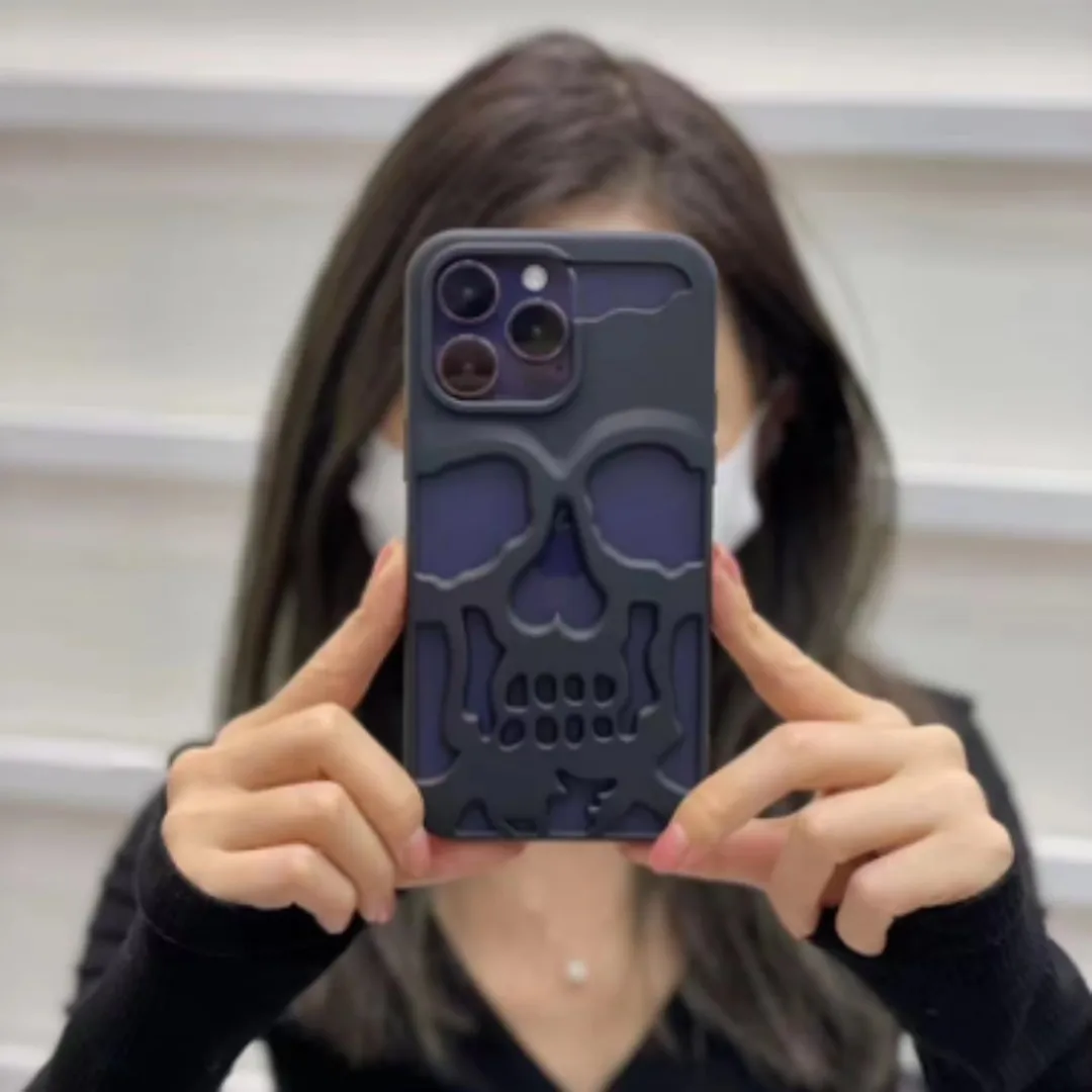 For iPhone 11 13 12 14 Pro Max Plus personality carving Cover Luxury plating 3D metal Hollow out gothic skull hard Phone Case
For iPhone 11 13 12 14 Pro Max Plus personality carving Cover Luxury plating 3D metal Hollow out gothic skull hard Phone Case