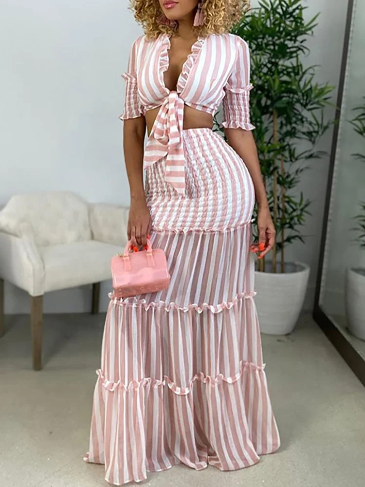 Striped Hollow Out Women Sexy Sets Summer V-Neck Short Top Long Skirt Slim Ladies Outfit Patchwork See Through Streetwear Suit
Striped Hollow Out Women Sexy Sets Summer V-Neck Short Top Long Skirt Slim Ladies Outfit Patchwork See Through Streetwear Suit