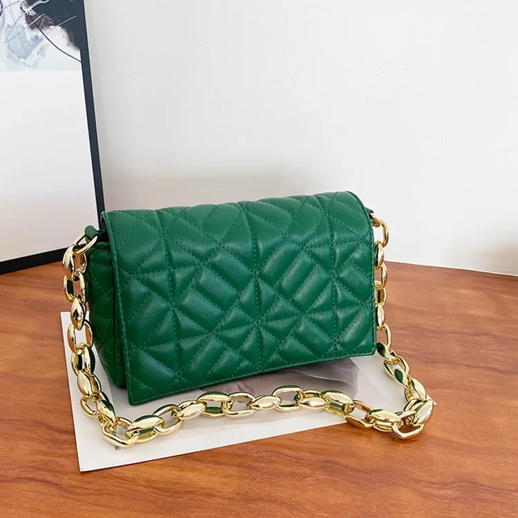 New Contrast Color Simple Small Square Bag with Thick Chain One Shoulder Underarm Korean Fashion Underarm Handheld Women's Bag
New Contrast Color Simple Small Square Bag with Thick Chain One Shoulder Underarm Korean Fashion Underarm Handheld Women's Bag
