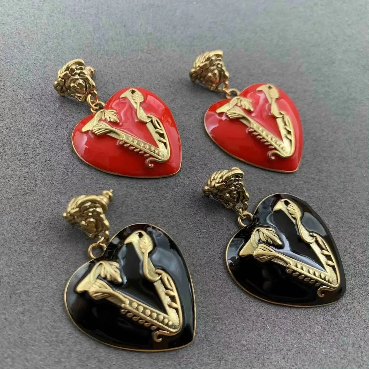 Hot Sale of New 2023 Love Earrings Female Fashion Exaggerated Earrings Jewelry Gifts Manufacturers Wholesale Jewelry Gifts
Hot Sale of New 2023 Love Earrings Female Fashion Exaggerated Earrings Jewelry Gifts Manufacturers Wholesale Jewelry Gifts