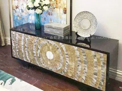 Italian simple shell mosaic four door TV cabinet audio visual cabinet modern luxury living room decorative art furniture
Italian simple shell mosaic four door TV cabinet audio visual cabinet modern luxury living room decorative art furniture