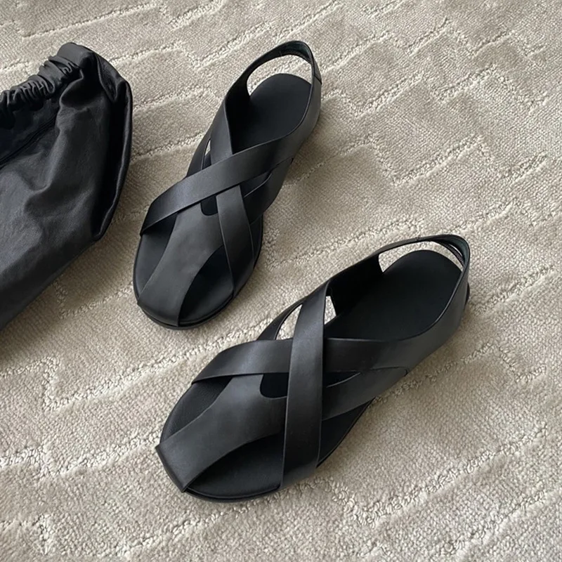 Withered Summer Roman Vintage Woven Fashion Ladies Sandals Hollow Black Leather Flat Sandals Shoes Women
Withered Summer Roman Vintage Woven Fashion Ladies Sandals Hollow Black Leather Flat Sandals Shoes Women