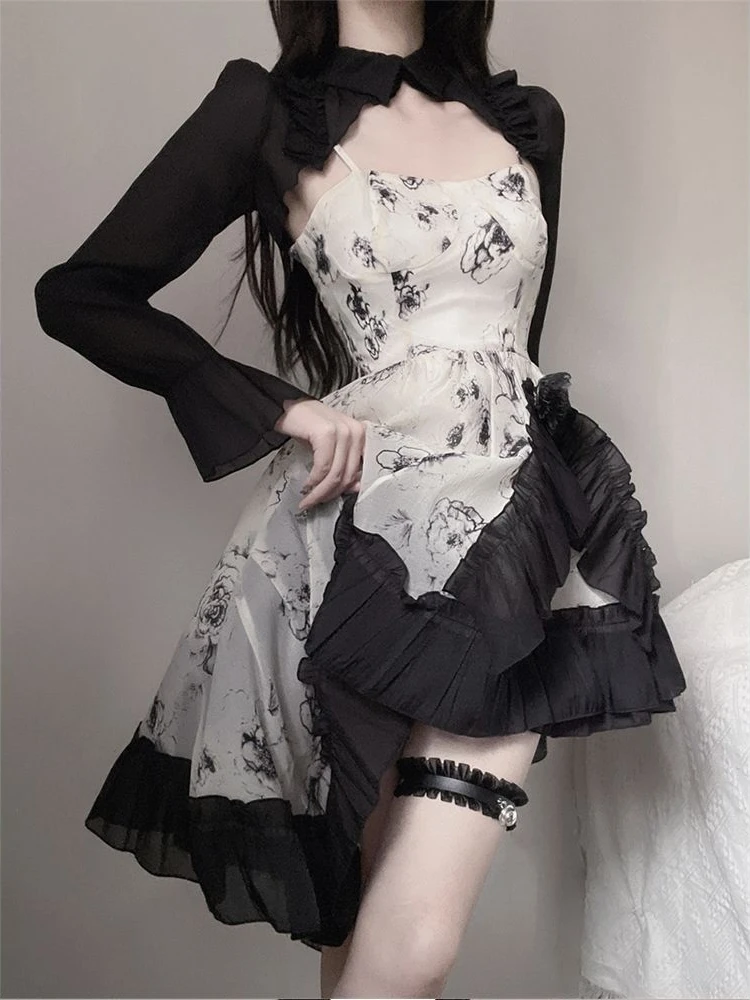 2023 Autumn Vintage 2 Piece Dress Set Women Casual Gothic Black Mini Dress Office Lady Even Party Dress Elegant Korean Fashion
2023 Autumn Vintage 2 Piece Dress Set Women Casual Gothic Black Mini Dress Office Lady Even Party Dress Elegant Korean Fashion