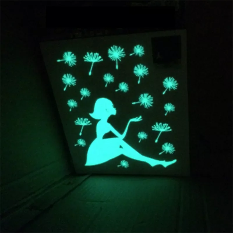 NEW2022 Creative Pattern Luminous wall stickers dandelion butterfly girl Living room bedroom decoration fluorescence home decor
NEW2022 Creative Pattern Luminous wall stickers dandelion butterfly girl Living room bedroom decoration fluorescence home decor